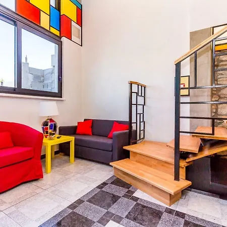 House Mondrian *