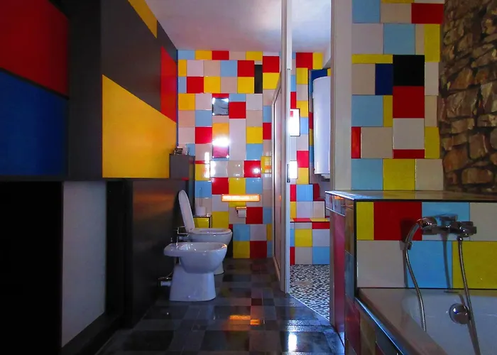 House Mondrian Villa